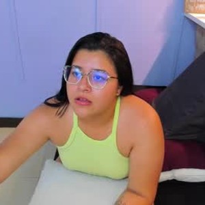 chaturbate naomi_villalobos Live Webcam Featured On elivecams.com