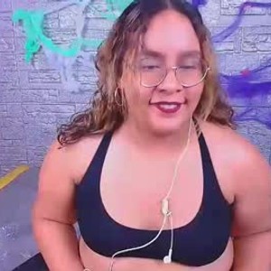 chaturbate narabigsquirt webcam profile pic via girlsupnorth.com