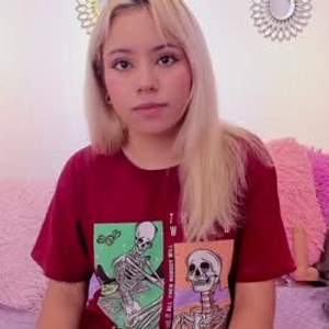 chaturbate natalia_henao_ webcam profile pic via elivecams.com