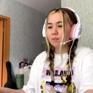 chaturbate naughty_spell_melt_owo webcam profile pic via sexcam-girls.com