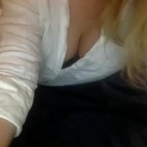 chaturbate naughtyblondie888 webcam profile pic via webcam-sexe.net