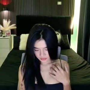 pornos.live naughtygirl18x livesex profile in petite cams