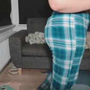 livesex.fan naughtyrapunzel7 livesex profile in bigtits cams