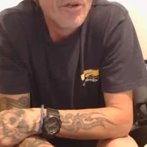 Cam boy needalargenow