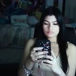 chaturbate nikkikittyx3 webcam profile pic via cam-performer.com