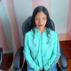 glamcambabes.com noah_smiths livesex profile in blowjob cams