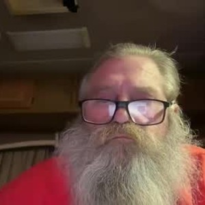 olderguyplayin