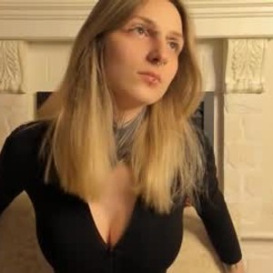 cheapadultsexcams.com olimystique livesex profile in shy cams