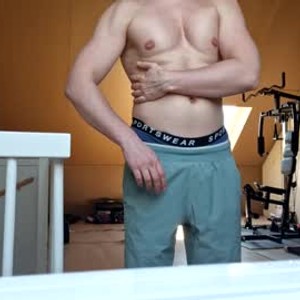 Cam boy omadeolifant