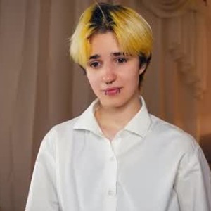 livesex.fan oraheyer livesex profile in cute cams