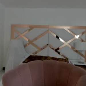 parischarlotte's profile picture