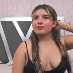 onaircams.com paulinaafoxx livesex profile in curvy cams