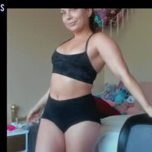 chaturbate peach_princess77 Live Webcam Featured On free6cams.com