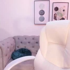 chaturbate pekylove webcam profile pic via mega-camsex.com
