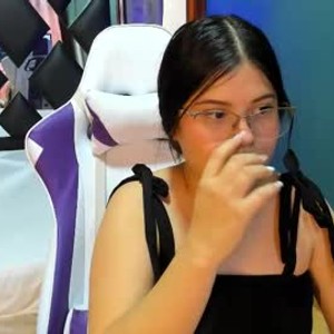 amateursex-livecam.com perla_cutey livesex profile in slave cams