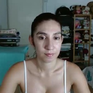 livesexr.com petitvalery livesex profile in german cams