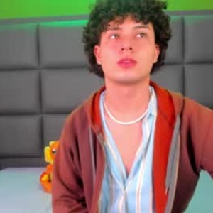 Cam boy pierce_cash