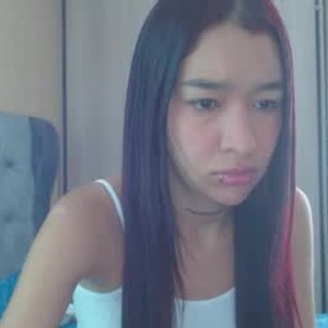 newporncams.com pink_lips19 livesex profile in anal-squirt cams