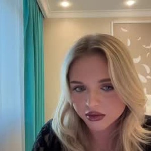 chaturbate pinkie_cute webcam profile pic via amateursex-livecam.com