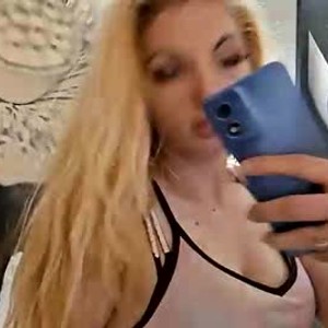 chaturbate pinkskittless webcam profile pic via cheapadultsexcams.com