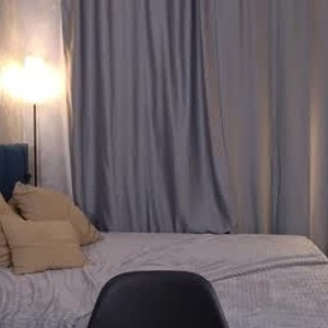 sleekcams.com playful_pixiee livesex profile in shy cams