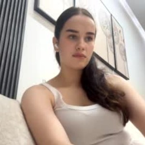 mega-camsex.net plush_flame_twinkle_meow livesex profile in shy cams