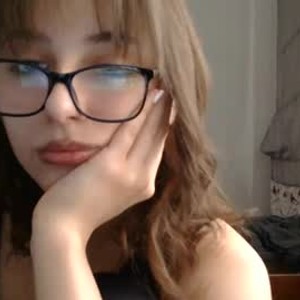 chaturbate pollishechka webcam profile pic via watchgirlcam.com