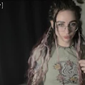 chaturbate polly_lovely_witch webcam profile pic via glamcambabes.com