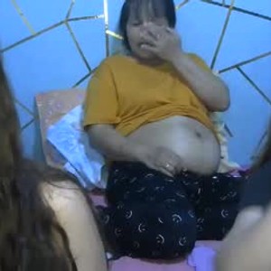 girlsupnorth.com preggyliz livesex profile in asian cams