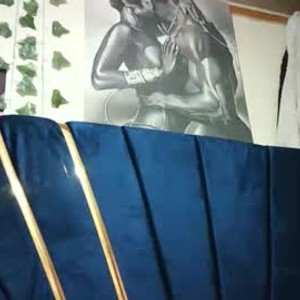 chaturbate pretty_lexyy webcam profile pic via livestrip-joy.com
