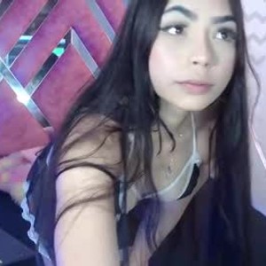 watchgirlcam.com princess_emm livesex profile in feet cams
