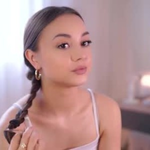 iluvcams.com prudencehence livesex profile in teen cams