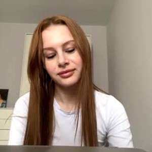 pornos.live quennacapell livesex profile in ts cams