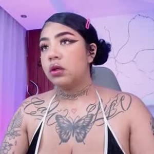 iluvcams.com raven_velvet1 livesex profile in brunette cams