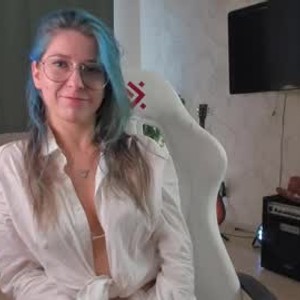 chaturbate red_hot_chilli_pussy webcam profile pic via myliveeroticcams.com