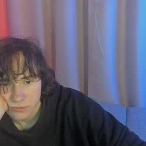 Cam boy redoshad