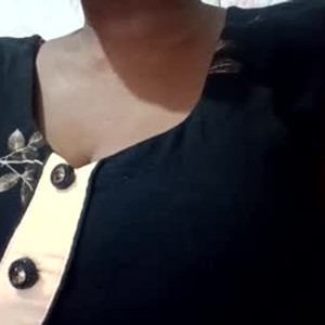 chaturbate riya_bhabhai webcam profile pic via iluvcams.com