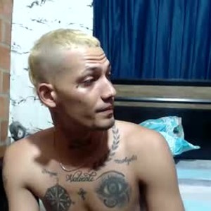 Cam boy robert_big_dick24cm