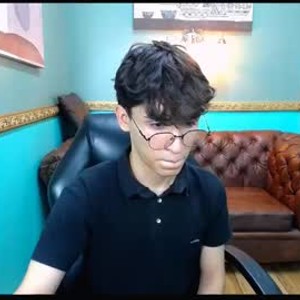 Cam boy roberthalv
