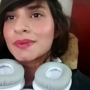 chaturbate rosasvioletas webcam profile pic via pornsexycams.com