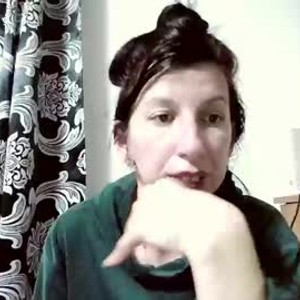 chaturbate rosiehayes webcam profile pic via glamcambabes.com