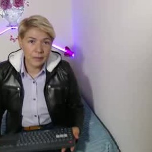 chaturbate rosyxs1 webcam profile pic via amateursex-livecam.com