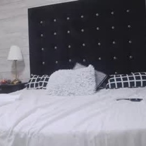 chaturbate roxie_foxie webcam profile pic via sexlivecamsites.com