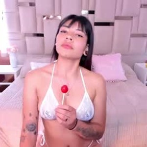 cheapadultsexcams.com roxy__jones livesex profile in tattoos cams