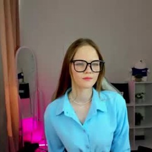 cheapadultsexcams.com roxy_baker livesex profile in young cams