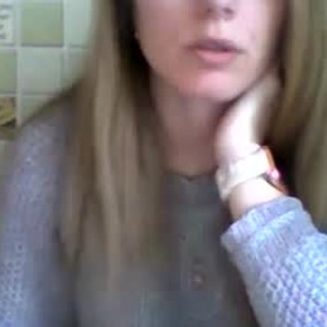 chaturbate roxyfox18x webcam profile pic via webcam-sexe.net