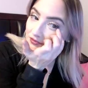 chaturbate rylie_xoxox Live Webcam Featured On onaircams.com