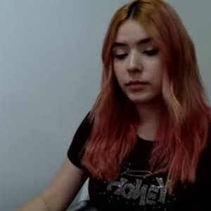 Camgirl is actually offline