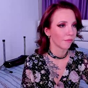 Camgirl is actually offline