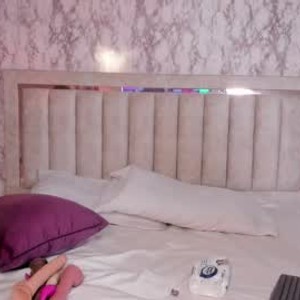 netcams24.com sammygiil livesex profile in blonde cams